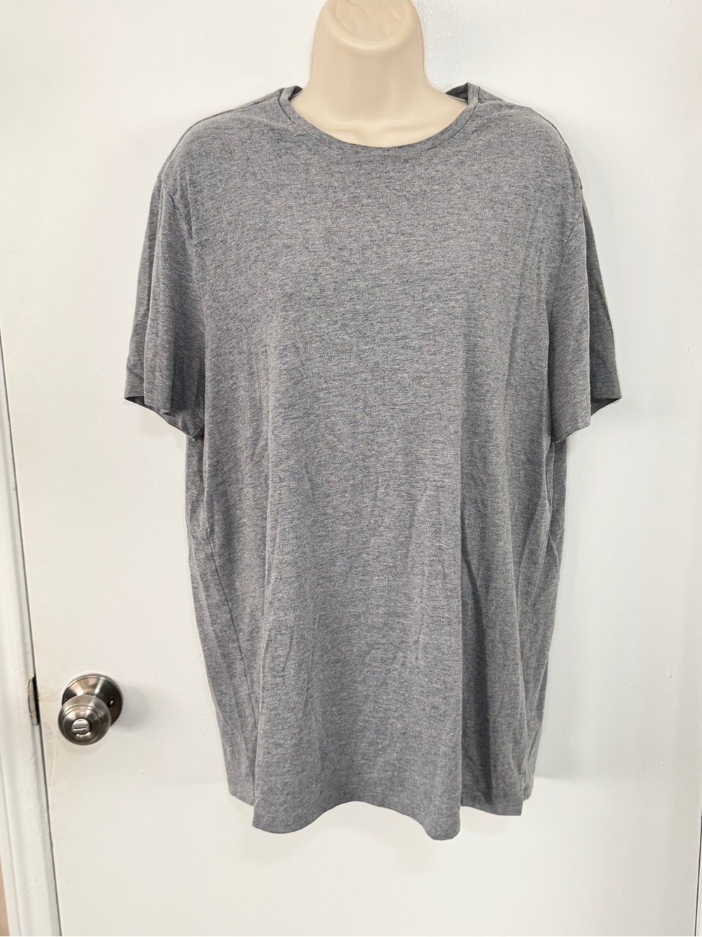 Men's Crewneck Short Sleeve T-Shirt - Gray L